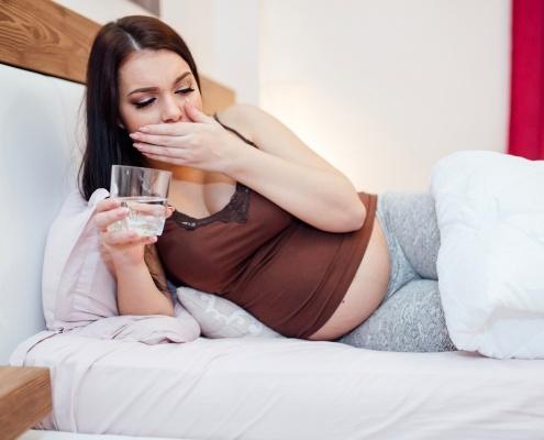 Pregnant woman having nausea third trimester of pregnancy, in Baltimore, Towson